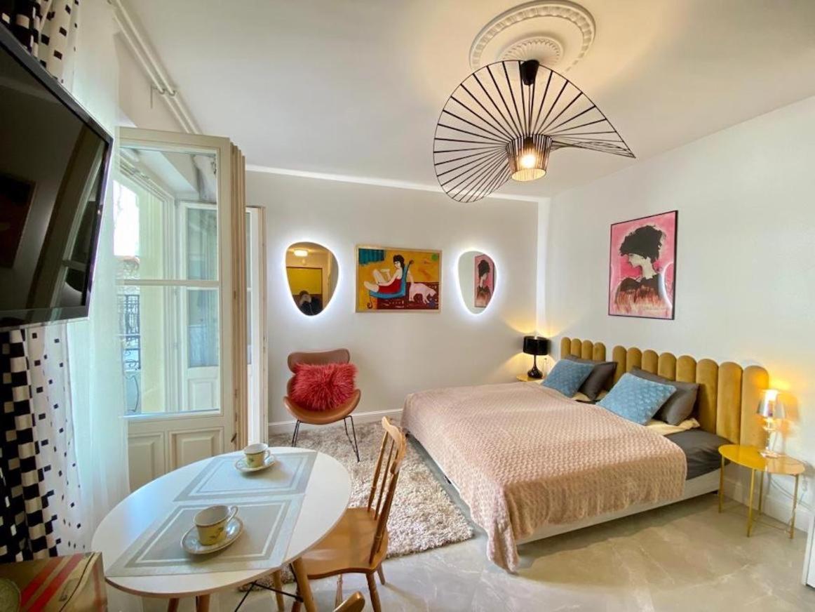 Luxury Panda Apartment In Old Town 克拉科夫 外观 照片